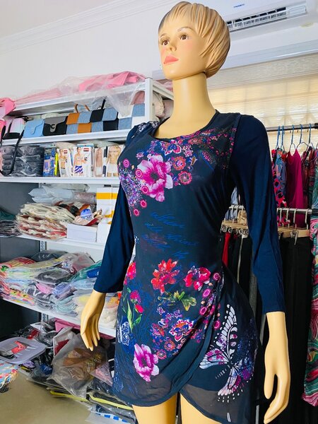 Ladies dress