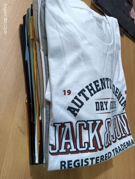 T shirt