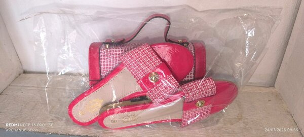 Ensemble sac à main+ chaussure
