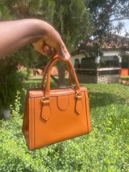 Leather bag