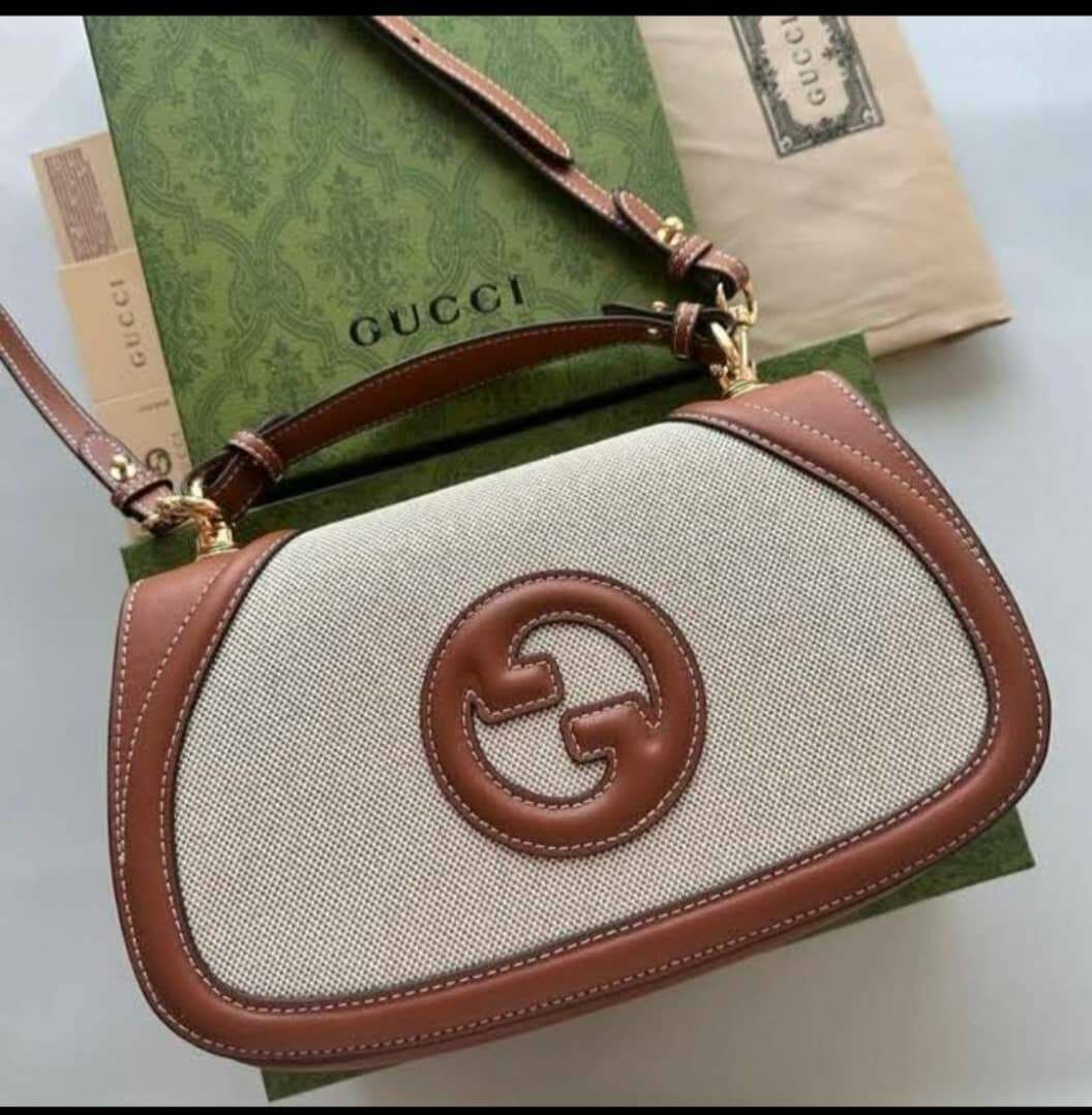 Sac à main chic en toile