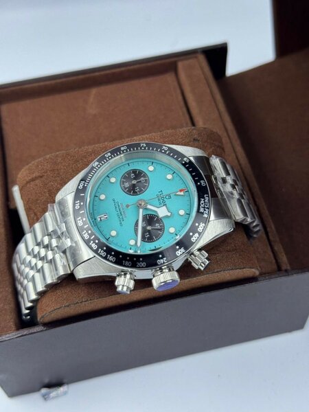 Montre Tudor homme