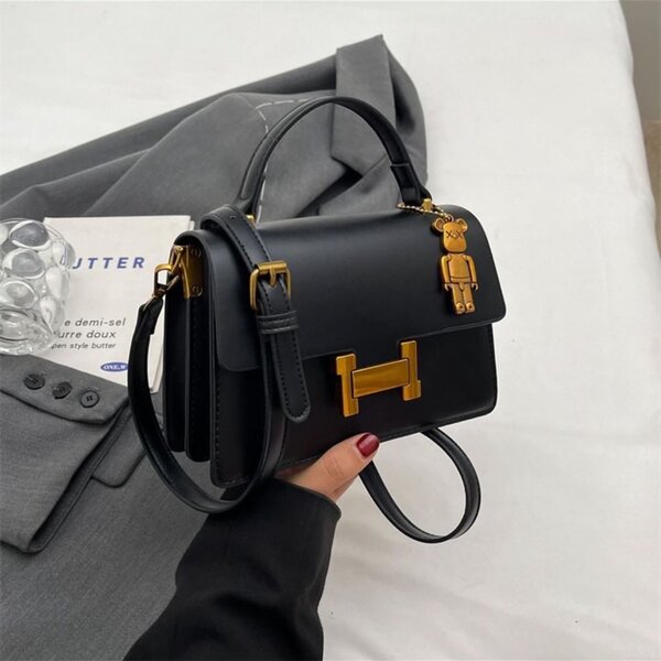 Ladies purses