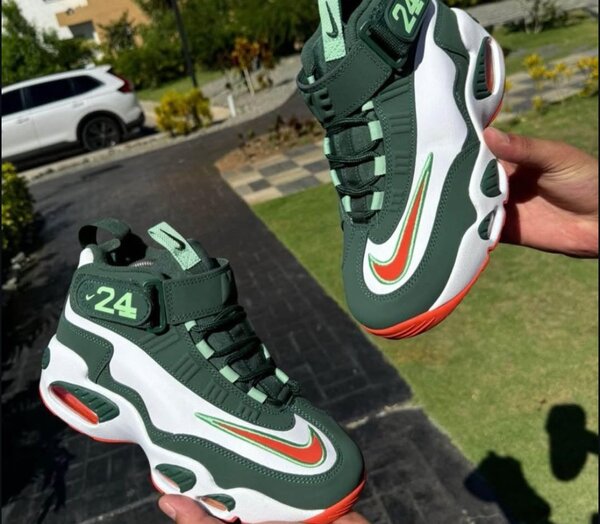 Nike
