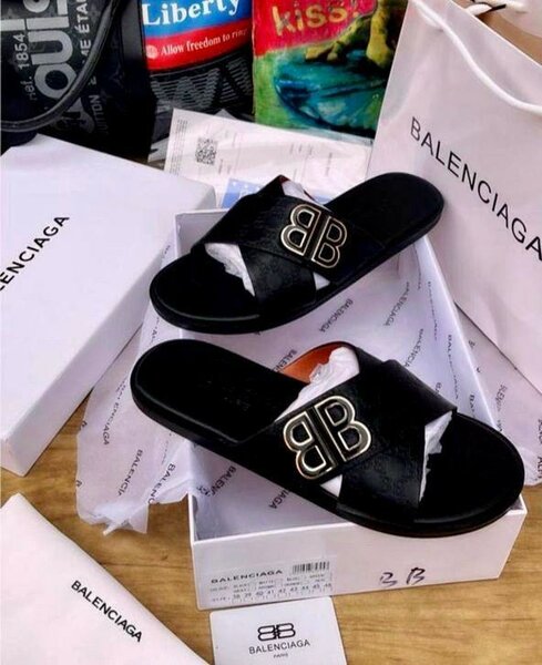 Fashion slippers