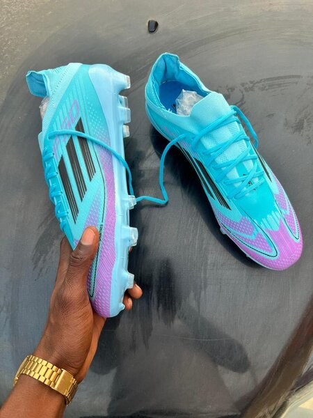 CRAMPON F50