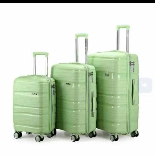 Valises à roulettes rigides