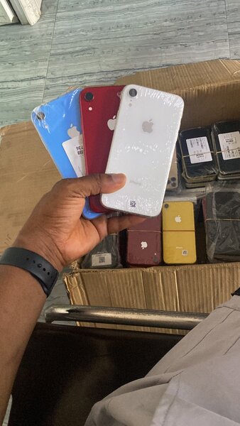 iPhone XR