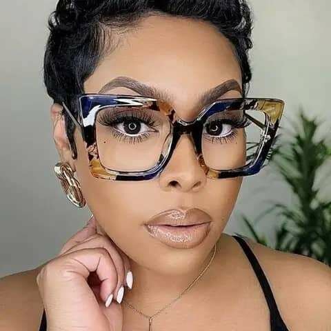 Lunettes de soleil et de lumière