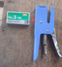 Agrafeuse Complète + Un Paquet De Cartouche Offre Multicolore