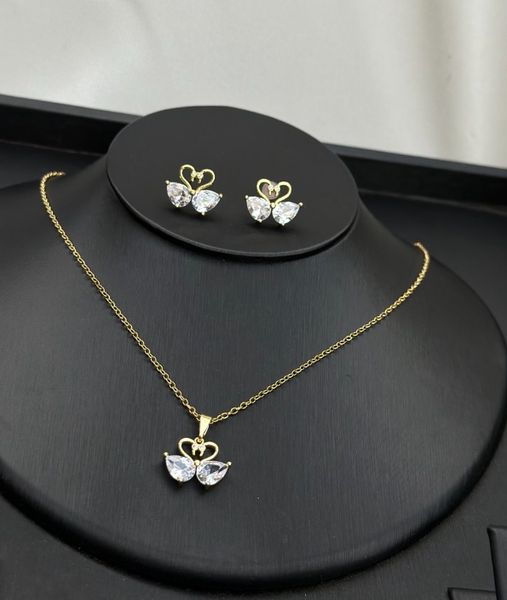 Necklace + earring