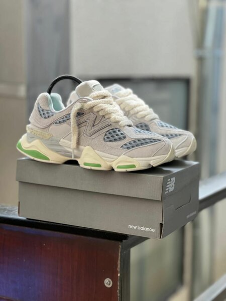 New Balance 960