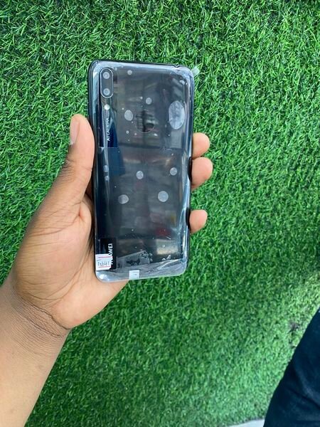 Huawei y7 pro