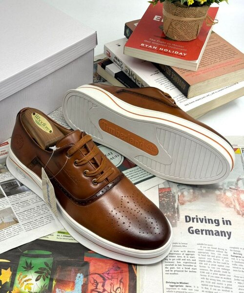 Fashion shoes