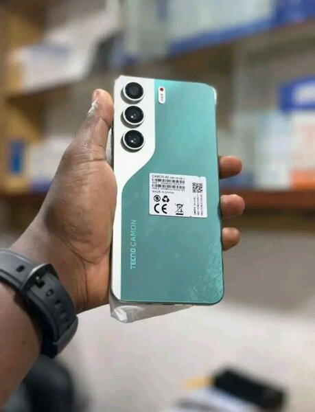 Tecno Camon 40 Pro