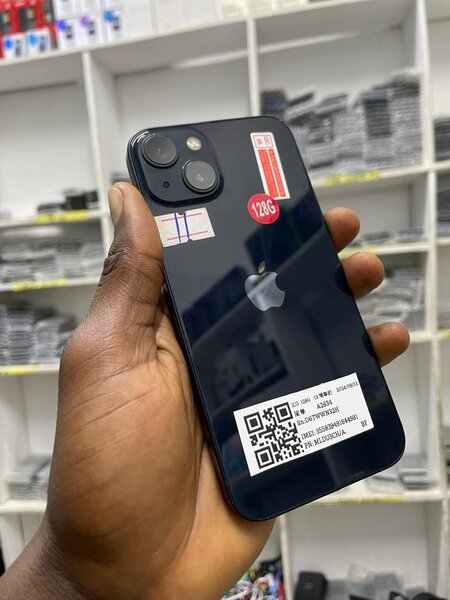 iPhone 13