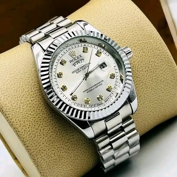 Montre de Luxe Homme Élegante