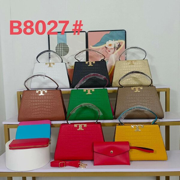 Ladies hand bag