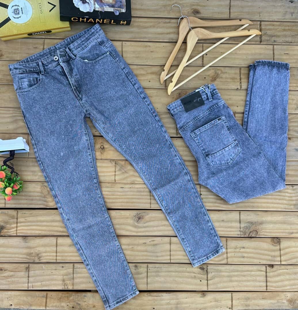 Plain jeans