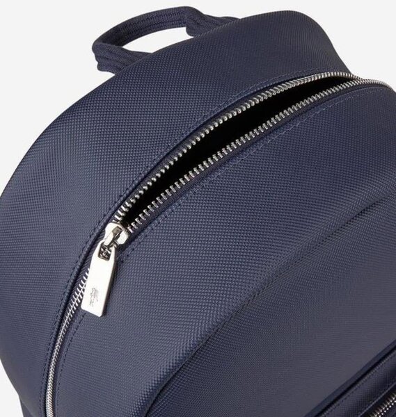 Sac Lacoste.