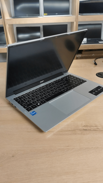 Aser aspire lite 16