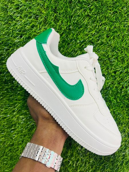 NIKE HOMME