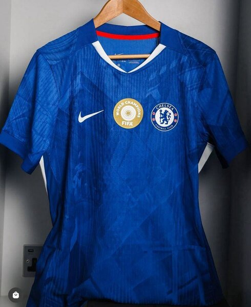 Maillots de football Puma
