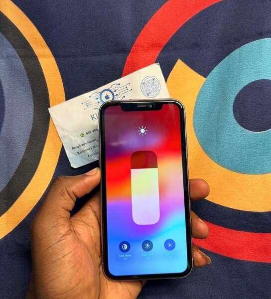 iPhone 11