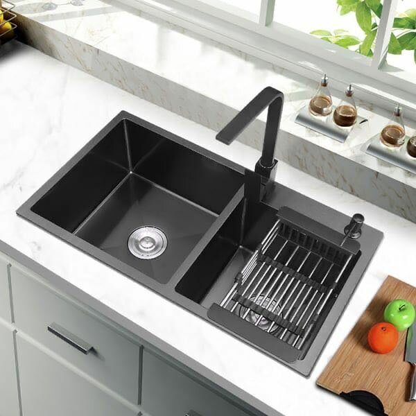 Kitchen sink