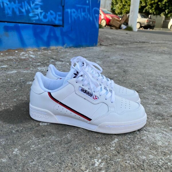 Unisex sneakers