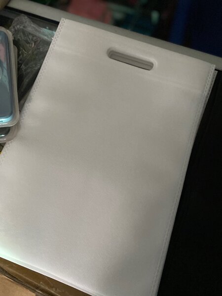 Non woven bags