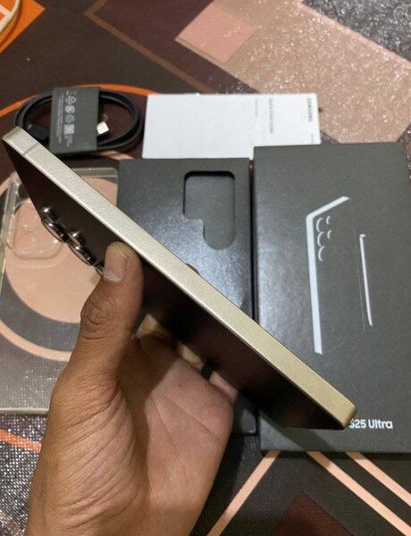 Samsung Galaxy S25 Ultra