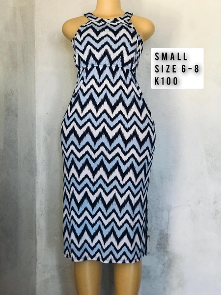 Robe blanc bleu
