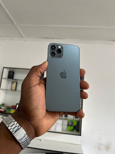 iPhone 12pro