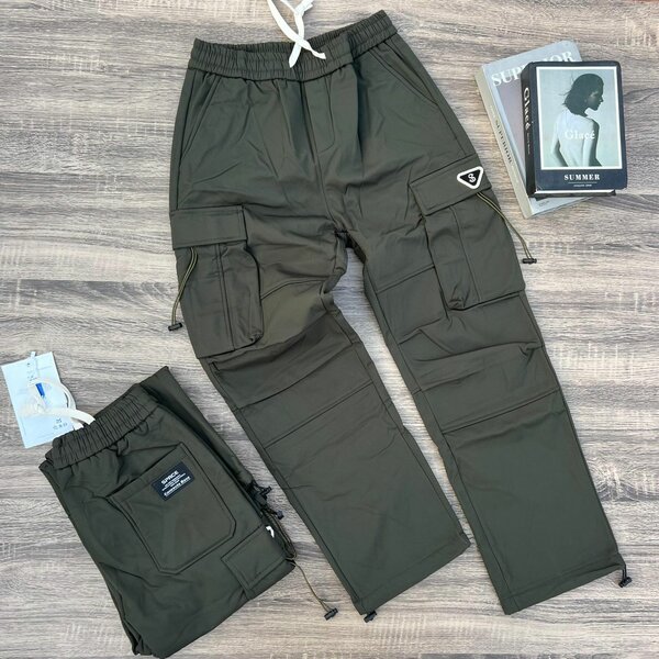 Solid joggers