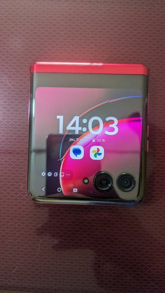 Motorola RAZR