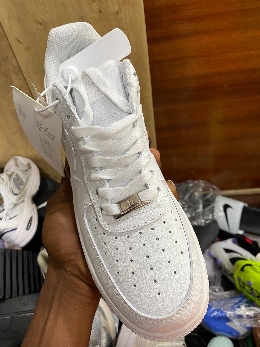 Baskets Nike Air Force 1 blanches