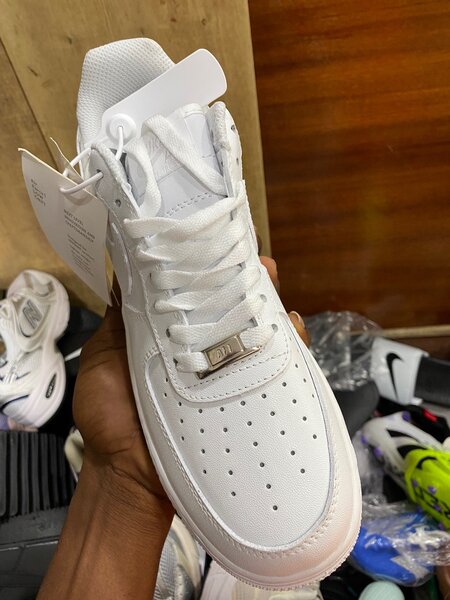 Baskets Nike Air Force 1 blanches