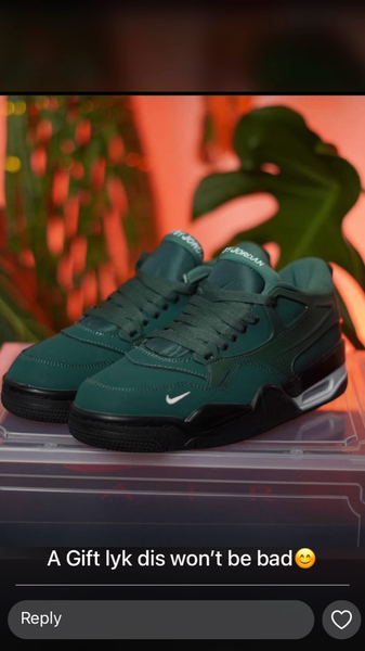 Sneaker