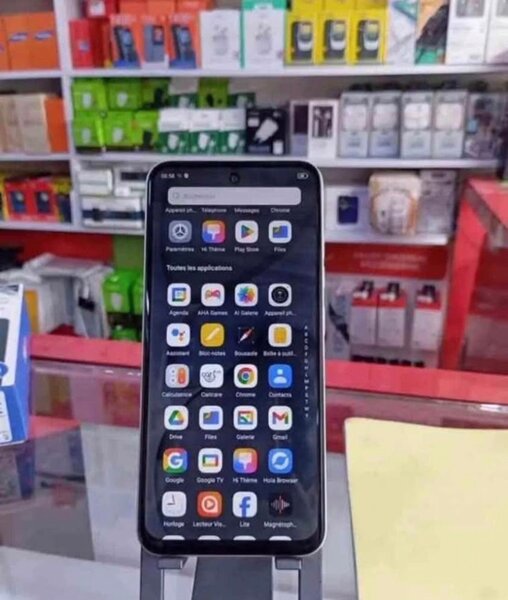 POP 9 - Smartphone 120Hz