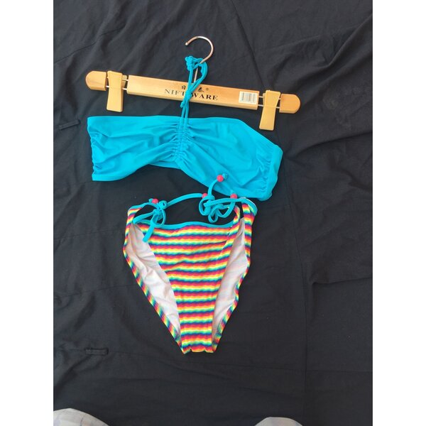 Bikini