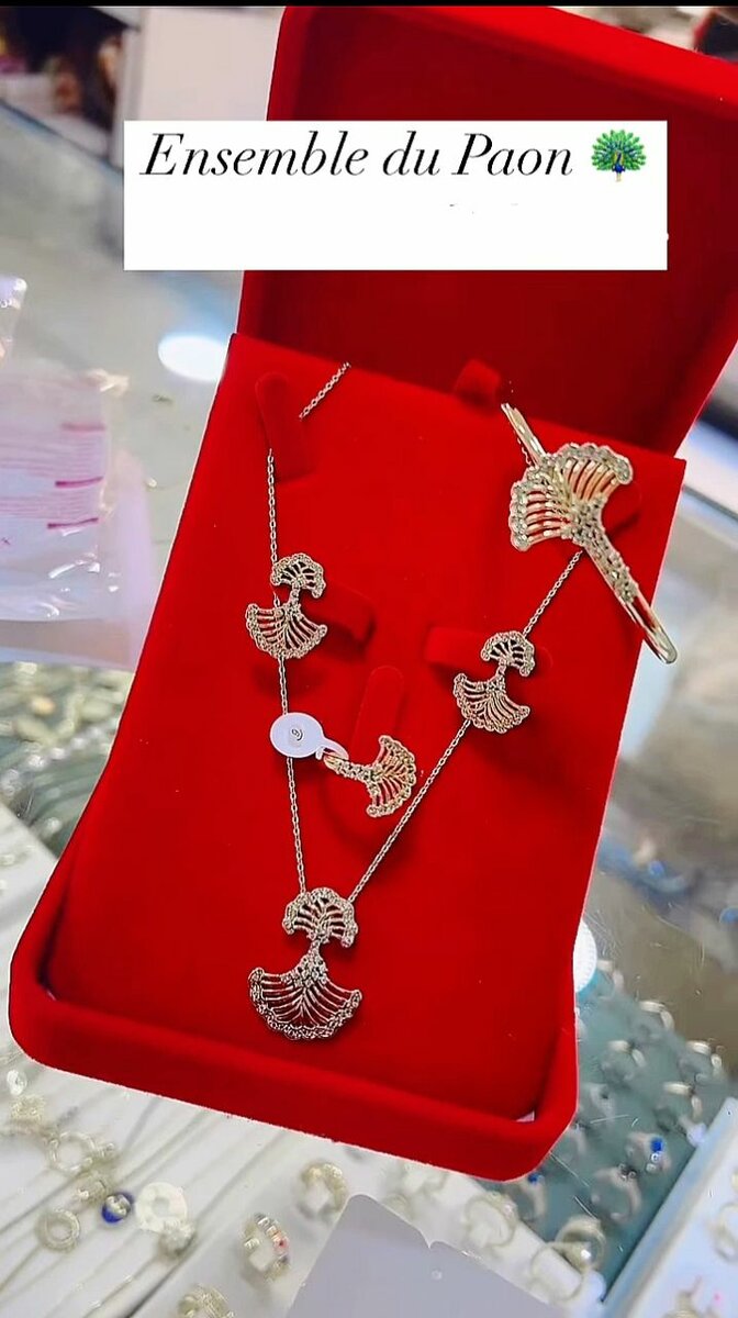 Parure 4 pièces