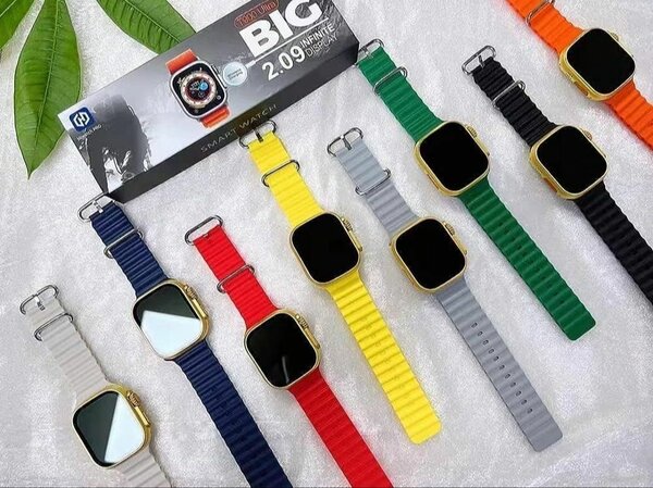 REDUCED TO CLEAR!! T900 Smart Watch  Features: Calls, BT Mus
