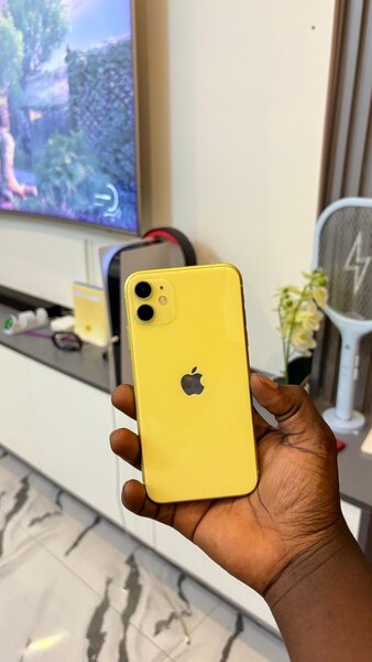 iPhone 11