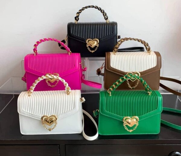 Ladies handheld bag