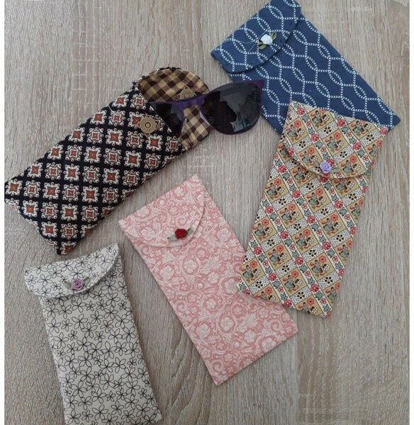 Étuis à lunettes en tissu