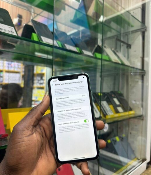 iPhone 11 Vert 64GB
