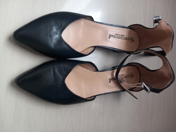 Elegant Flats