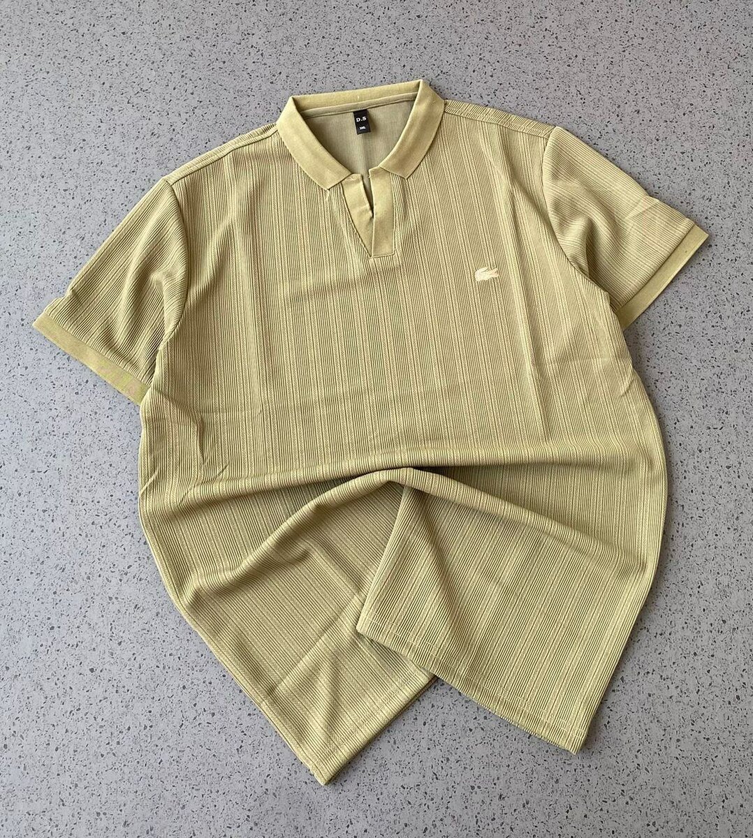 D.S plain lacoste