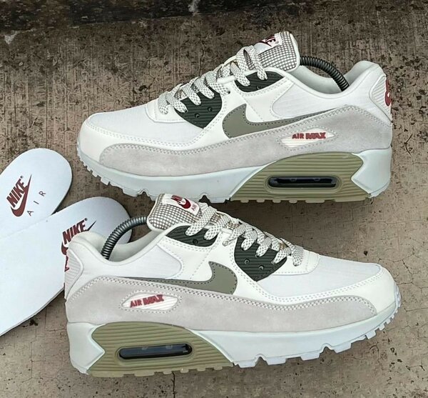 NIKE AIRMAX